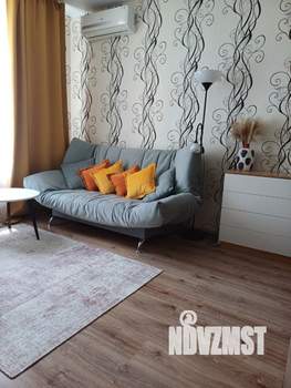 1-к квартира, посуточно, 30м2, 4/18 этаж