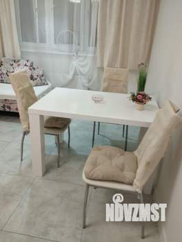 2-к квартира, посуточно, 49м2, 13/25 этаж