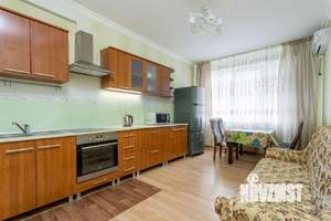2-к квартира, посуточно, 80м2, 1/1 этаж