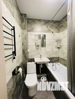 Студия квартира, посуточно, 25м2, 12/24 этаж