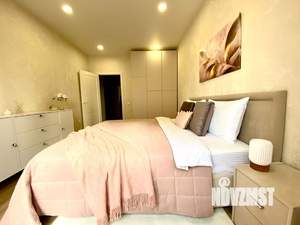 2-к квартира, посуточно, 66м2, 3/22 этаж