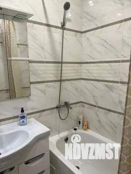 1-к квартира, посуточно, 43м2, 9/16 этаж