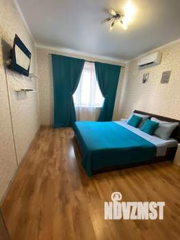1-к квартира, посуточно, 40м2, 1/1 этаж