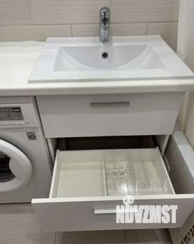 1-к квартира, на длительный срок, 56м2, 17/18 этаж