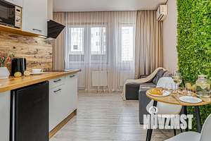 Студия квартира, посуточно, 33м2, 11/20 этаж