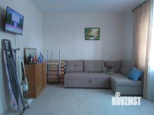 Студия квартира, на длительный срок, 32м2, 2/17 этаж