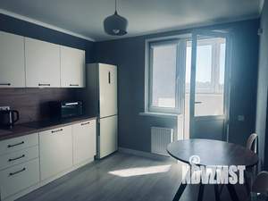 1-к квартира, посуточно, 33м2, 14/17 этаж