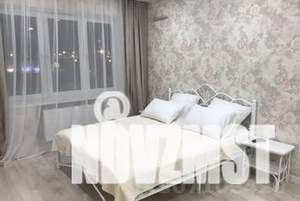 1-к квартира, посуточно, 38м2, 4/16 этаж