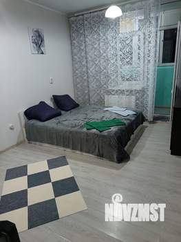 Студия квартира, посуточно, 20м2, 18/20 этаж