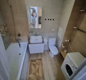 1-к квартира, на длительный срок, 37м2, 1/16 этаж