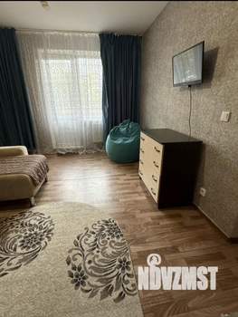 2-к квартира, на длительный срок, 65м2, 1/18 этаж