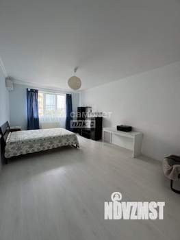 1-к квартира, на длительный срок, 61м2, 2/16 этаж