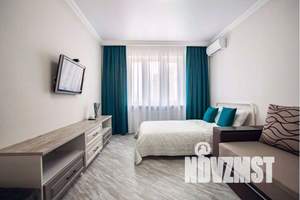 1-к квартира, посуточно, 40м2, 12/20 этаж