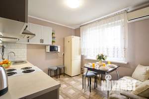 1-к квартира, посуточно, 37м2, 3/16 этаж