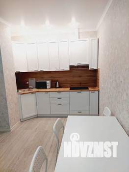 1-к квартира, посуточно, 44м2, 18/21 этаж