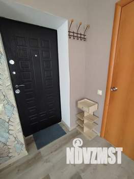 Студия квартира, посуточно, 34м2, 3/3 этаж