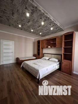 2-к квартира, посуточно, 72м2, 1/1 этаж