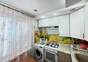 2-к квартира, на длительный срок, 47м2, 1/10 этаж