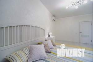 1-к квартира, посуточно, 41м2, 10/25 этаж
