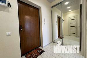 1-к квартира, посуточно, 37м2, 8/12 этаж