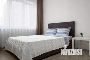2-к квартира, посуточно, 70м2, 6/18 этаж