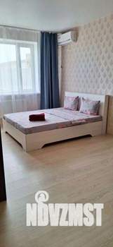 1-к квартира, посуточно, 42м2, 1/1 этаж