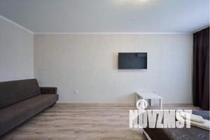 1-к квартира, посуточно, 38м2, 15/16 этаж