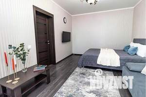 1-к квартира, посуточно, 42м2, 6/17 этаж