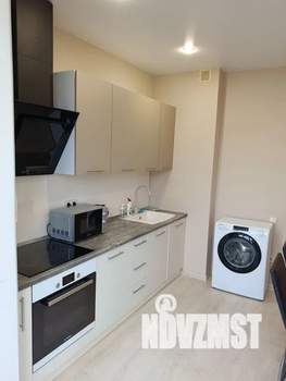 1-к квартира, посуточно, 35м2, 3/3 этаж