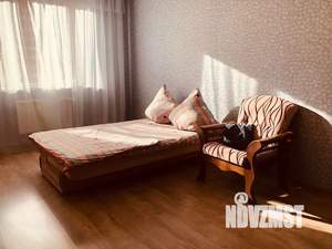 1-к квартира, посуточно, 39м2, 9/17 этаж