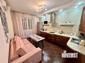 1-к квартира, посуточно, 50м2, 1/1 этаж