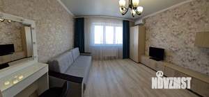 1-к квартира, на длительный срок, 42м2, 15/19 этаж