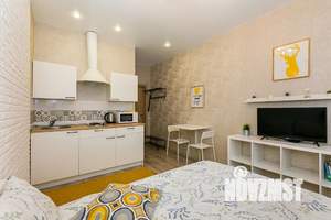 Студия квартира, посуточно, 25м2, 1/19 этаж