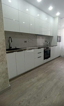 1-к квартира, на длительный срок, 42м2, 3/24 этаж