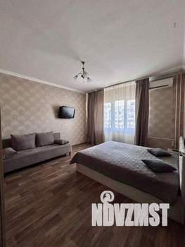 1-к квартира, посуточно, 42м2, 1/1 этаж