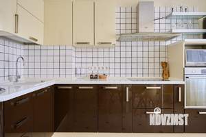 2-к квартира, посуточно, 66м2, 1/1 этаж