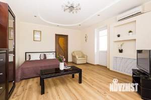 1-к квартира, посуточно, 60м2, 1/1 этаж