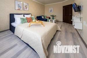 1-к квартира, посуточно, 40м2, 10/18 этаж