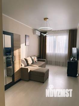 1-к квартира, посуточно, 38м2, 19/21 этаж