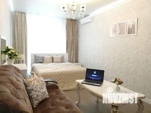 1-к квартира, посуточно, 40м2, 7/25 этаж