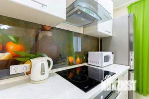 1-к квартира, посуточно, 49м2, 1/1 этаж