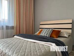 2-к квартира, посуточно, 65м2, 8/12 этаж