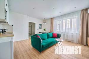 2-к квартира, посуточно, 49м2, 18/20 этаж