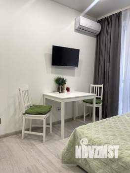 Студия квартира, на длительный срок, 25м2, 5/18 этаж