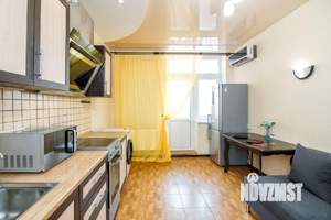 2-к квартира, посуточно, 75м2, 1/1 этаж