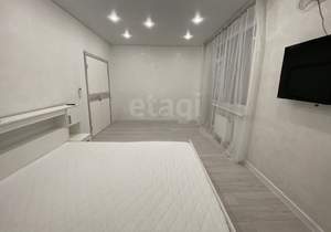 3-к квартира, на длительный срок, 74м2, 1/7 этаж