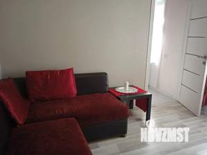 2-к квартира, посуточно, 50м2, 1/2 этаж