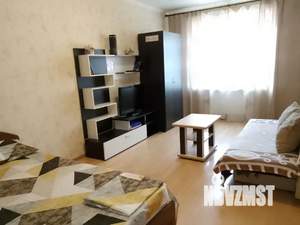 1-к квартира, посуточно, 40м2, 1/7 этаж