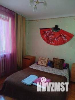 2-к квартира, посуточно, 40м2, 1/5 этаж