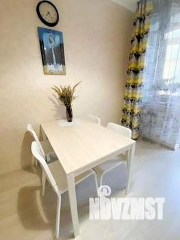 1-к квартира, посуточно, 47м2, 1/1 этаж